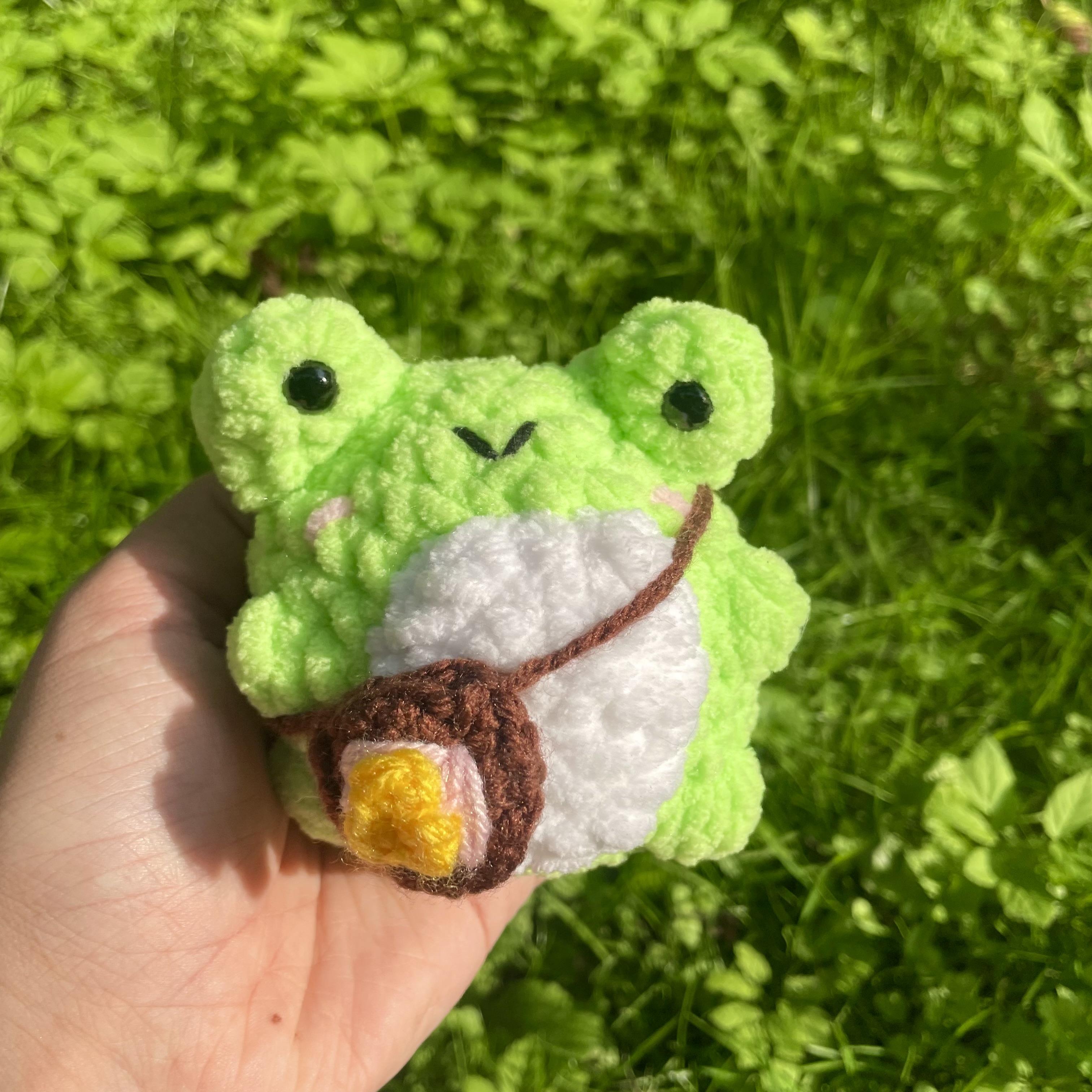 Жабка с сумочкой 🌼